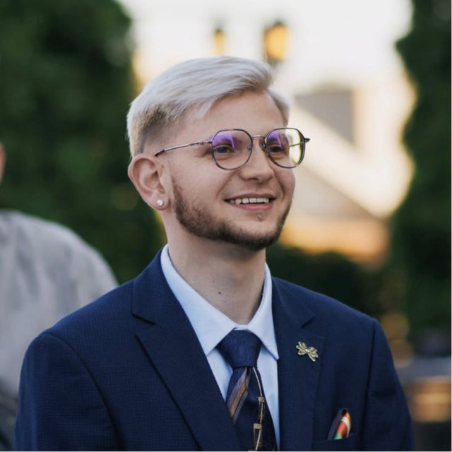 Евгений Уайт