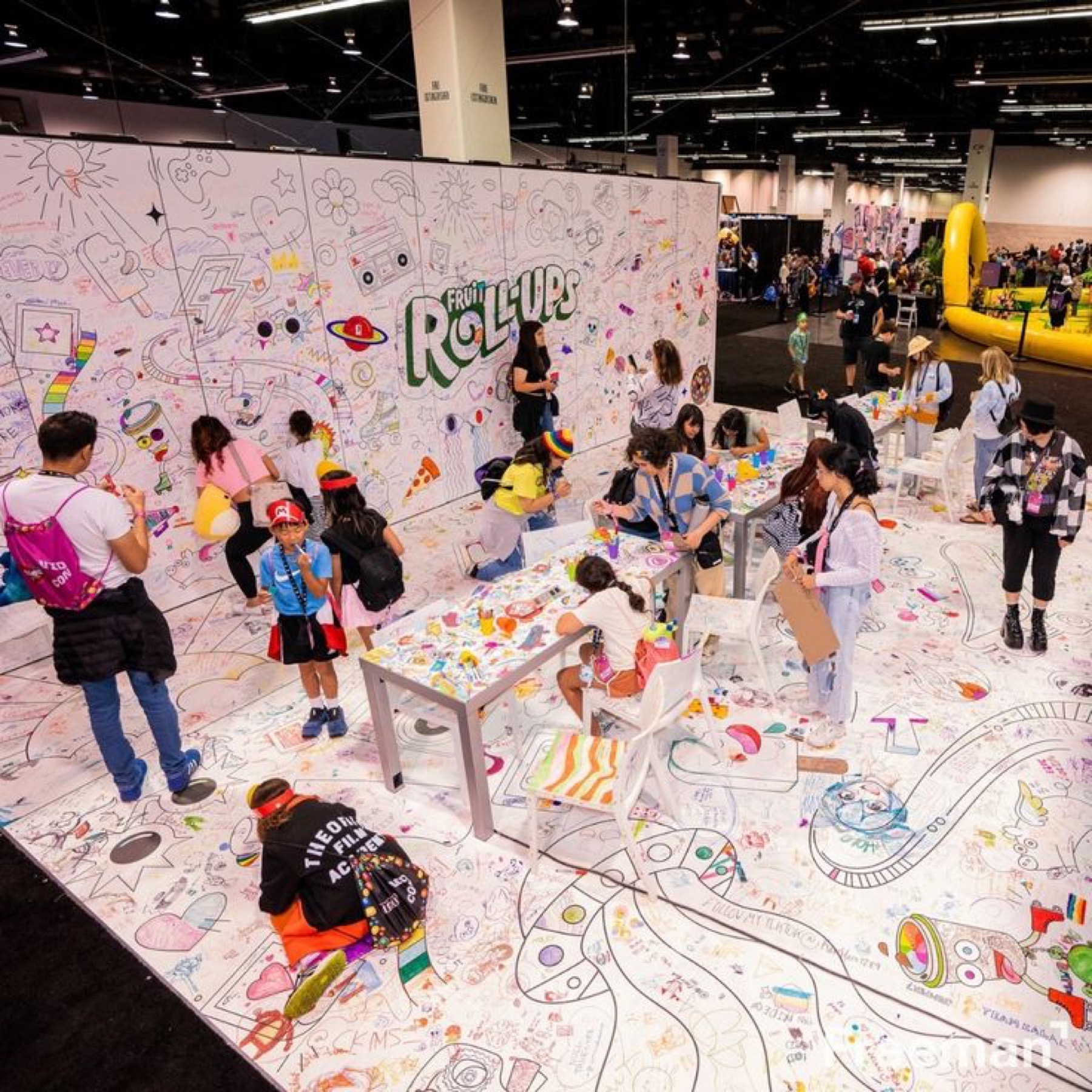 Радость — интерактивная зона с детьми